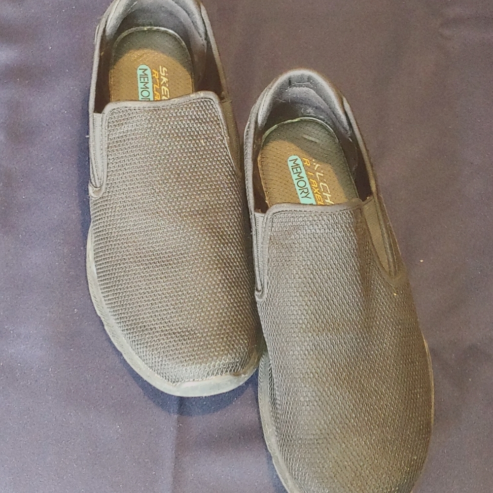 Skechers shoes